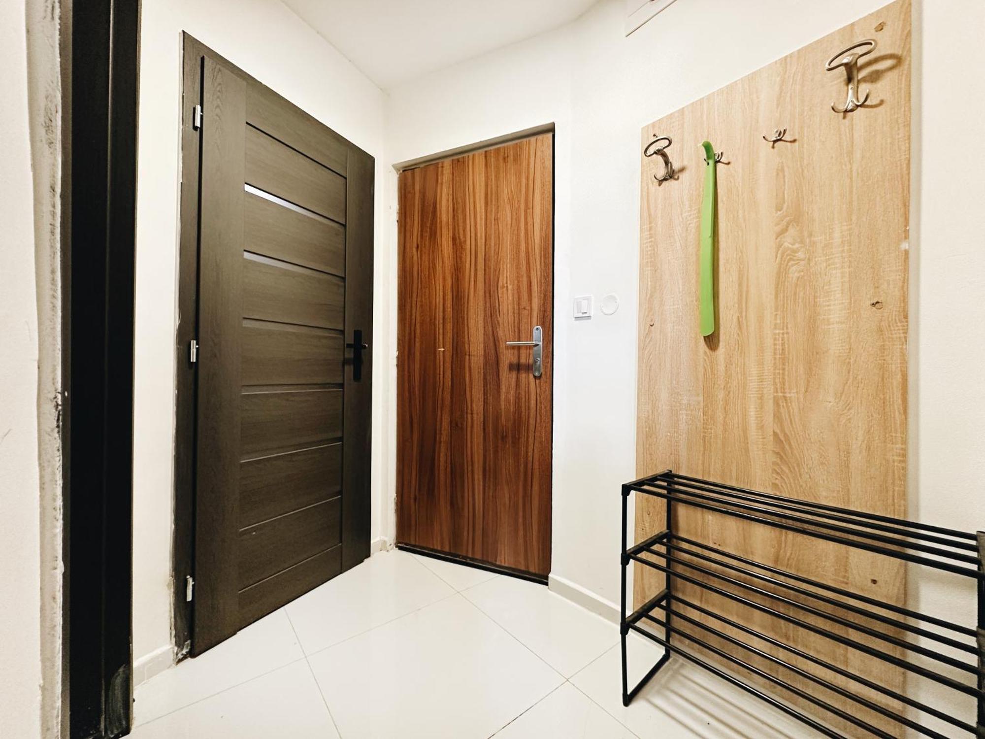 Crimson Charm Appartement Praag Buitenkant foto